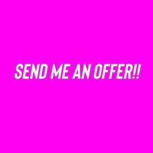 Of course bundle and save but SEND ME YOUR OFFERS🙌😃